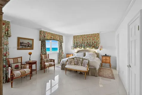 5001 Collins Avenue Miami Beach FL 33140