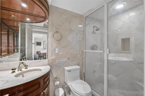 5001 Collins Avenue Miami Beach FL 33140
