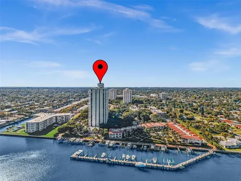 4000 Towerside Terrace Miami FL 33138