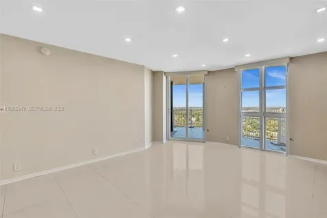 4000 Towerside Terrace Miami FL 33138