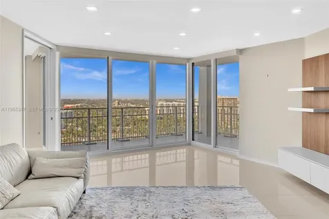4000 Towerside Terrace Miami FL 33138