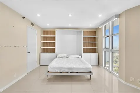 4000 Towerside Terrace Miami FL 33138