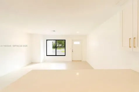 4671 SW 43rd Terrace Dania Beach FL 33314