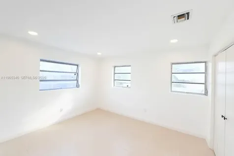 4671 SW 43rd Terrace Dania Beach FL 33314