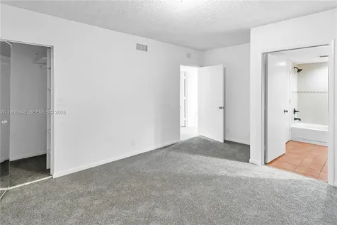 4705 SW 62nd Avenue Davie FL 33314