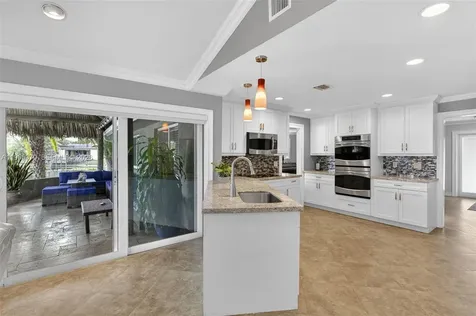 1910 NW 41st Street Oakland Park FL 33309