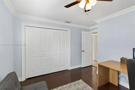 1910 NW 41st Street Oakland Park FL 33309