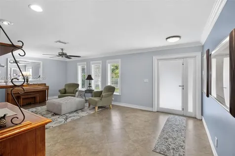 1910 NW 41st Street Oakland Park FL 33309