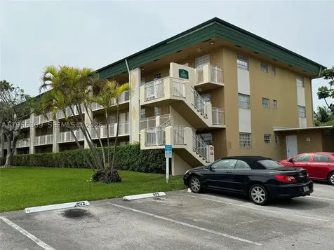 5500 SW 77th Court Miami FL 33155