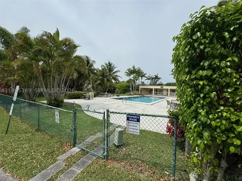 5500 SW 77th Court Miami FL 33155