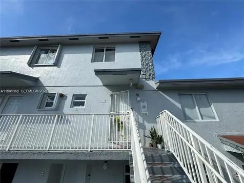 8031 NW 8th Street Miami FL 33126