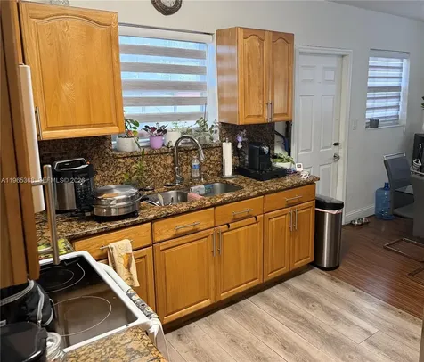 550 NW 135th Street North Miami FL 33168