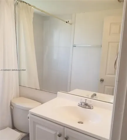 941 NE 169th Street North Miami Beach FL 33162