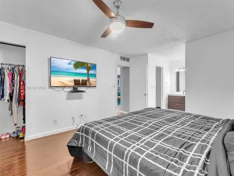 6201 N Falls Cir Drive Lauderhill FL 33319