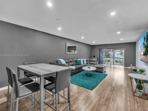 6201 N Falls Cir Drive Lauderhill FL 33319