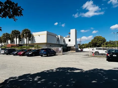 4201 Palm Avenue Hialeah FL 33012