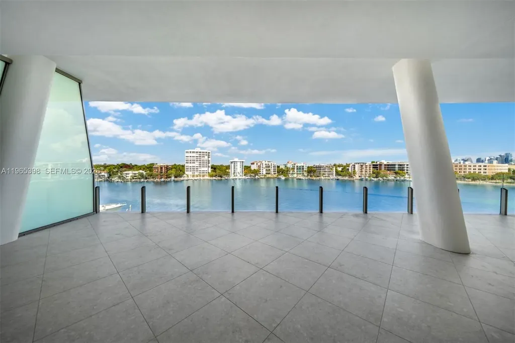 5 Grove Isle Drive Miami FL 33133