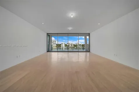 5 Grove Isle Drive Miami FL 33133