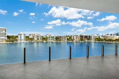 5 Grove Isle Drive Miami FL 33133