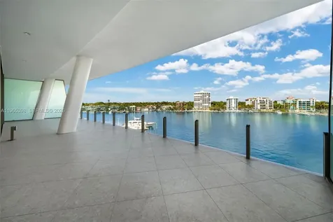 5 Grove Isle Drive Miami FL 33133