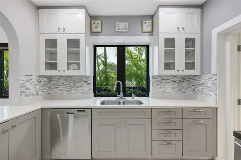1737 SW 10th Street Miami FL 33135