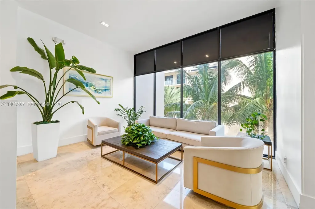 2101 S Ocean Drive Hollywood FL 33019