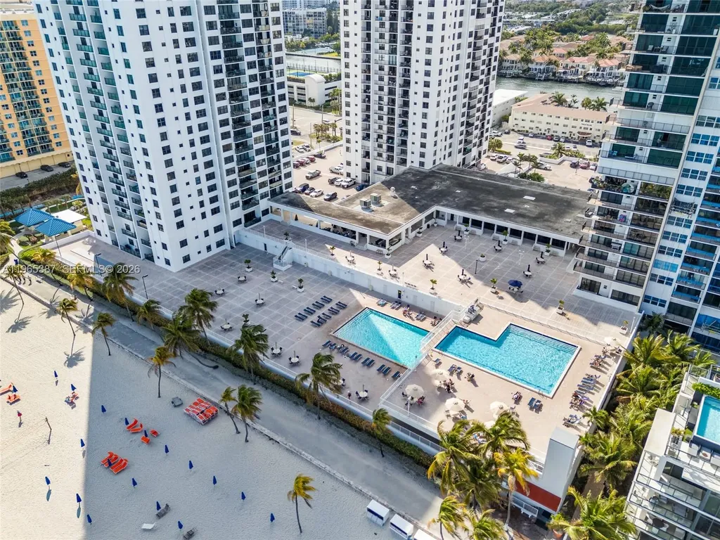2101 S Ocean Drive Hollywood FL 33019