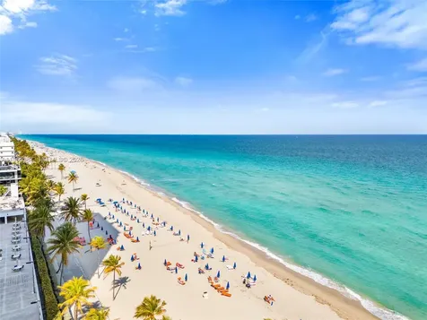 2101 S Ocean Drive Hollywood FL 33019