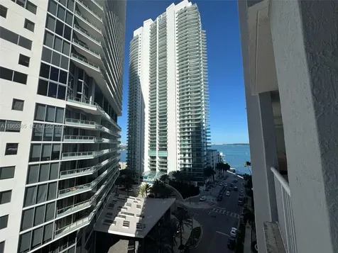 170 SE 14th Street Miami FL 33131