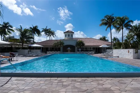 20000 E Country Club Drive Aventura FL 33180