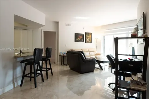 20000 E Country Club Drive Aventura FL 33180