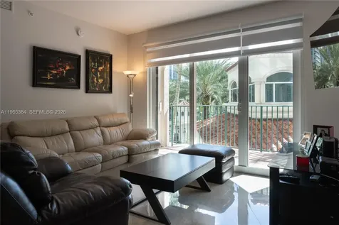 20000 E Country Club Drive Aventura FL 33180
