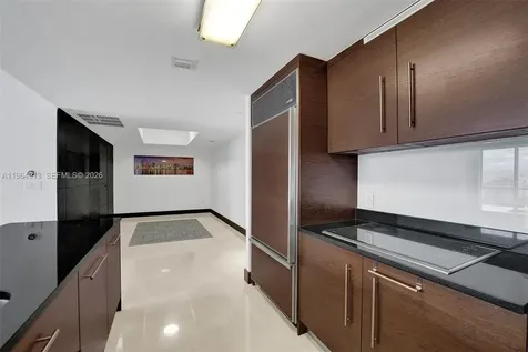 465 Brickell Avenue Miami FL 33131