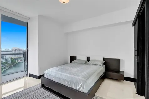 465 Brickell Avenue Miami FL 33131