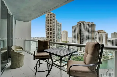 465 Brickell Avenue Miami FL 33131