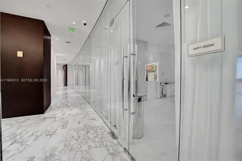 465 Brickell Avenue Miami FL 33131