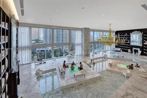 465 Brickell Avenue Miami FL 33131