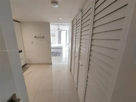 3375 N Country Club Drive Aventura FL 33180