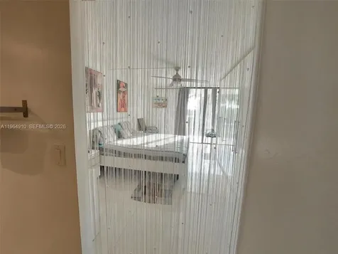 3375 N Country Club Drive Aventura FL 33180