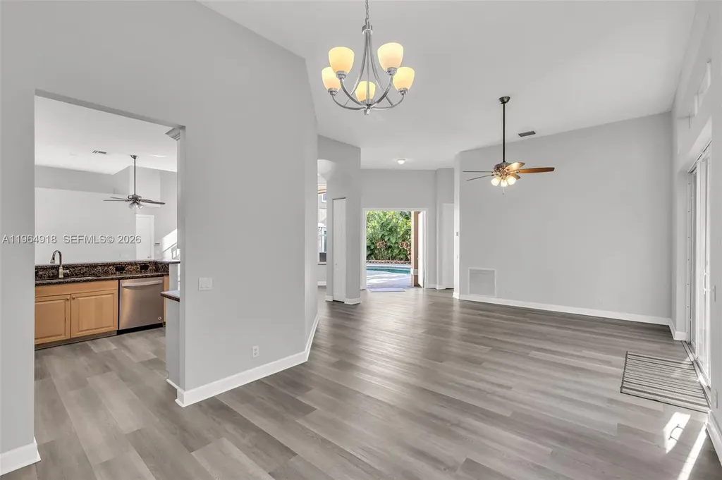 558 NW 118th Avenue Coral Springs FL 33071