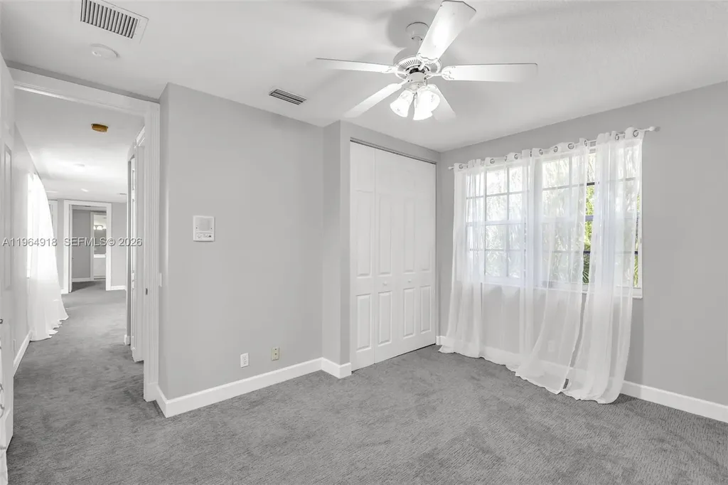 558 NW 118th Avenue Coral Springs FL 33071