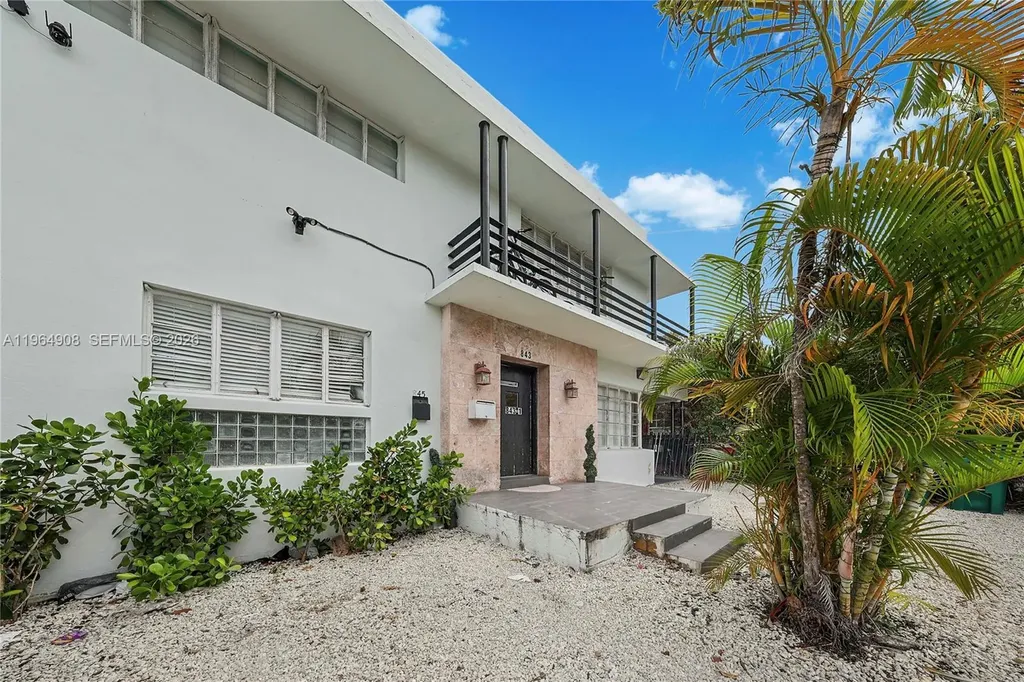 845 NW 3rd Street Miami FL 33128