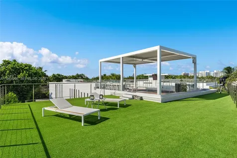 528 Lakeview Court Miami Beach FL 33140