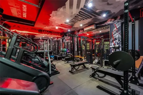 528 Lakeview Court Miami Beach FL 33140