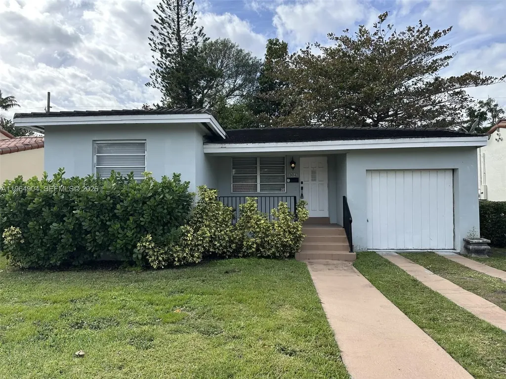 904 Wallace Street Coral Gables FL 33134