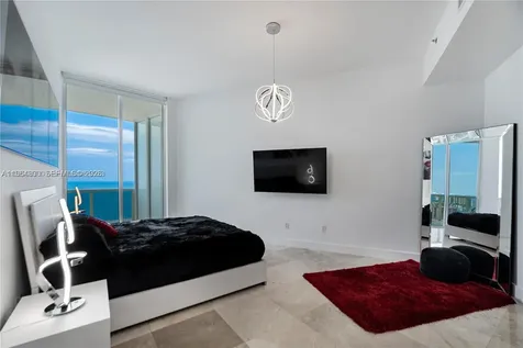 16001 Collins Avenue (AVAIL 05/01/2026) Sunny Isles Beach FL 33160