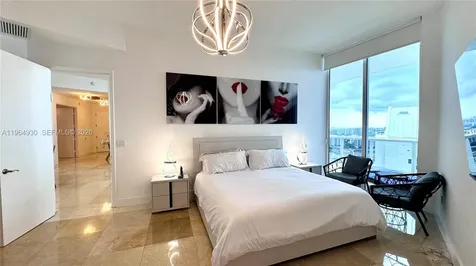16001 Collins Avenue (AVAIL 05/01/2026) Sunny Isles Beach FL 33160