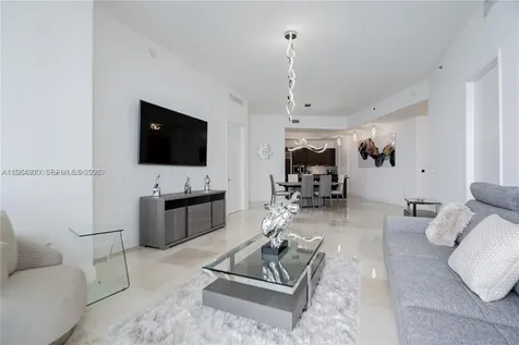 16001 Collins Avenue (AVAIL 05/01/2026) Sunny Isles Beach FL 33160