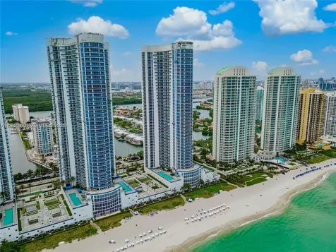 16001 Collins Avenue (AVAIL 05/01/2026) Sunny Isles Beach FL 33160