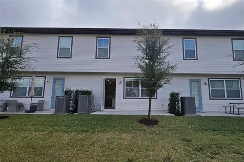 742 Langboat Drive Davenport FL 33896